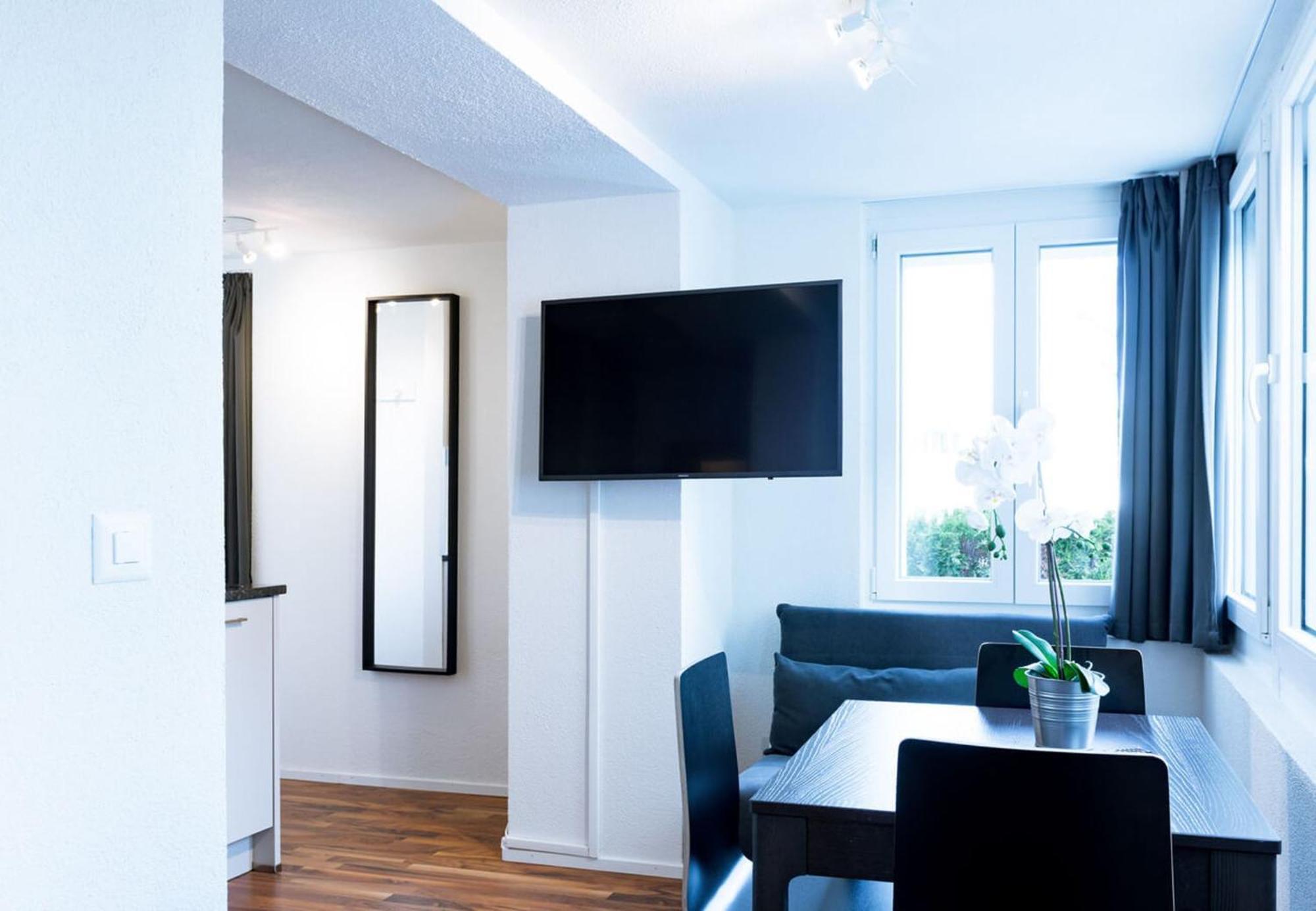 Hitrental Wiedikon Apartments ซูริก ภายนอก รูปภาพ